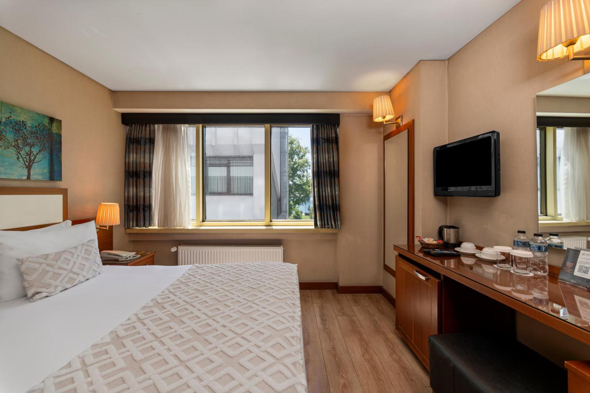 Istanbul Golden City Hotel Bagian luar foto